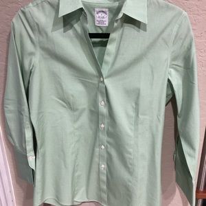 Size 4 brooks brother blouse